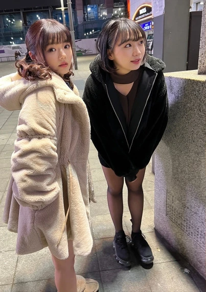 【個人撮影】ぴえん系女子2人組と奇跡の3P_身バレ次第即削除