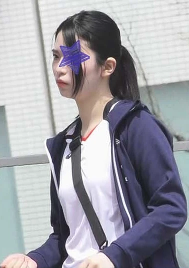 《超特価》【電車チカン】★貴重映像！身長180cm超の部活帰りJ○★都代表クラスのバレー部員が車内で立てなくなるほどド迫力イキ