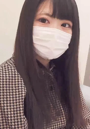 【顔出し】【モ無し】秘蔵セフレを流出公開【奇跡的】145cm幼顔の美巨乳生ハメ中出し※イン〇タ・WE〇R合計1万フォロワー超えのちょっとしたカリスマアパレル店員