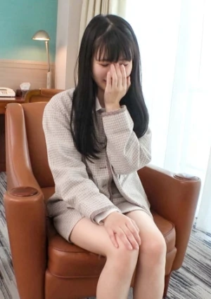 【初撮り】見た目も話し方もおっとりとした清楚なアパレル店員ちゃん！3、4歳からおま●この快感を覚えてしまった生粋の淫欲強め女子！！ ネットでAV応募→AV体験撮影 1869