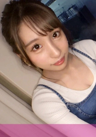 マジ軟派、初撮。 1842 スラッと超絶美脚のニコニコ女子をナンパ！男優が到着するまでの間は電マオナニー…準備万端！即SEX！華奢な体に容赦なくピストン！喘ぎ声の可愛さに腰の速さも加速する！！