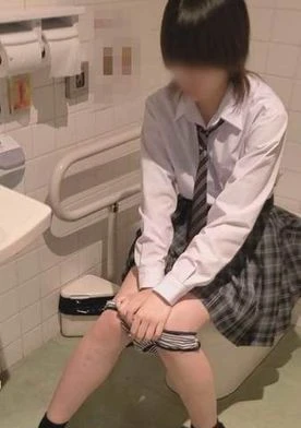 公衆トイレで生ハメ〜県立普通科③ショートヘアの長身元バレー部④〜