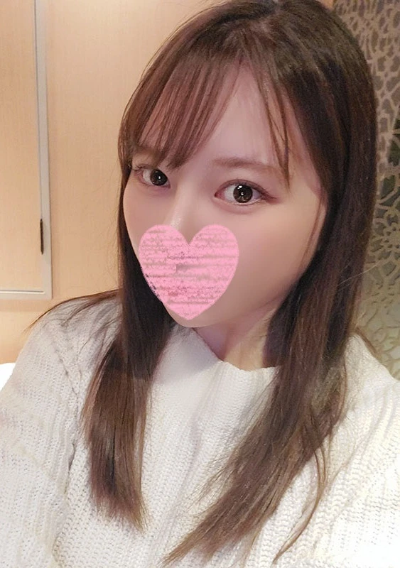 男を顎で使うスレンダー美巨乳女に電マと手マンで生膣を責め倒してきた。