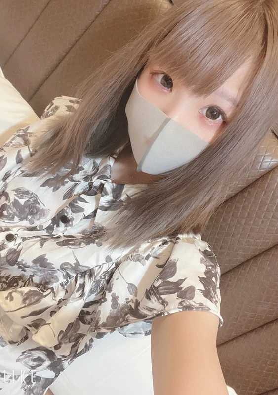 【無】ちっぱいロ〇娘と生ハメ♡露天風呂バージョンでも中出しはレビュー特典