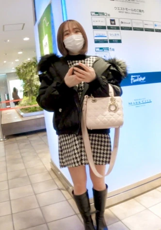 お堅い職ほど超エロい！！パパ活で乱れまくる美巨乳&美尻の美少女OLがエロすぎた…！！