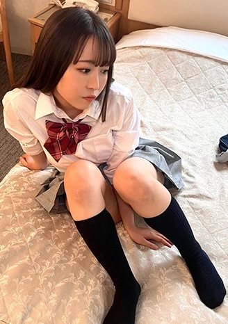 【個人撮影】アイドル級美小女_上目遣いが可愛すぎる制服女子と本番有りでパパ活