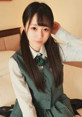 10代キツキツ膣穴に初ナマチンポ！勝手に中出し！お掃除フェラ！！