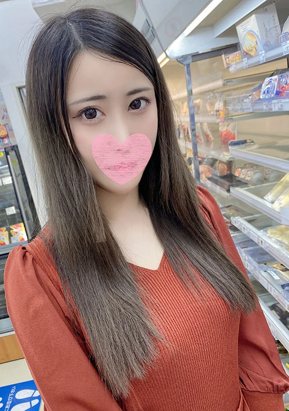 色白で巨乳な高級クラブホステスの裏の顔を暴いてみた。