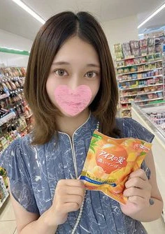 4作品怒涛の220分！ ぱっちりお目目で愛嬌たっぷりな看護師は、久しく男と交わっていないらしく、欲求不満でイキまくりでした。