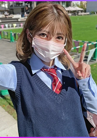 ガリガリ巨乳スレンダー 剛毛マンコから水没レベルの潮吹き！！エロすぎる敏感美少女に中出しハメ撮り【流出】