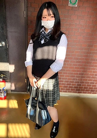 顔出し【個人撮影】優等生っぽい制服美小女と自宅でのハメ撮り映像を無断配信_ぶっかけ～中出し_痙攣絶頂姿を収録※所持は責任を問いません