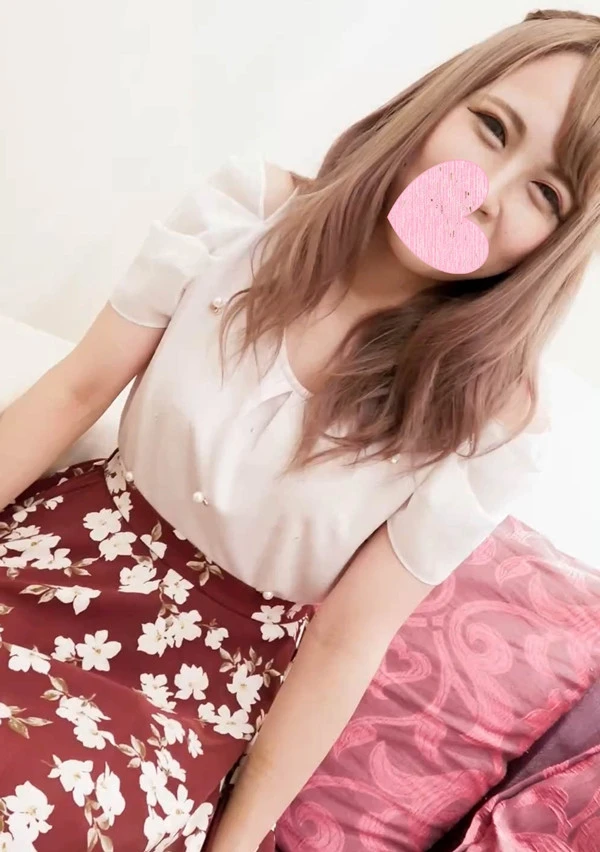 [Appearance] [Squirting] [Creampie] An Amateur Girl In Lingerie With A See-through Butt Was Super Lascivious ♥