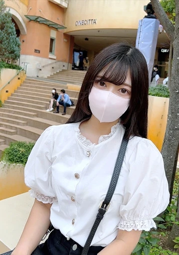 【無修正】捕まえた美◯女は坂道系のツンデレ女子大生！！黒髪ロングヘアーを乱し僕の股間に頭を埋め体液にまみれにされたピュアな身体に連続膣内射精！！