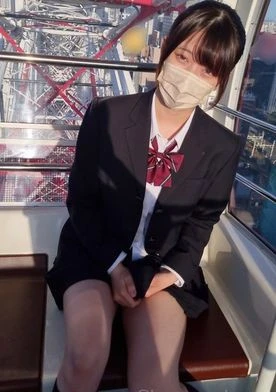 【無断】田舎に住む現(高3）観覧車で露出ハメ。発達した美乳を揺らしながら最後には中出し。。