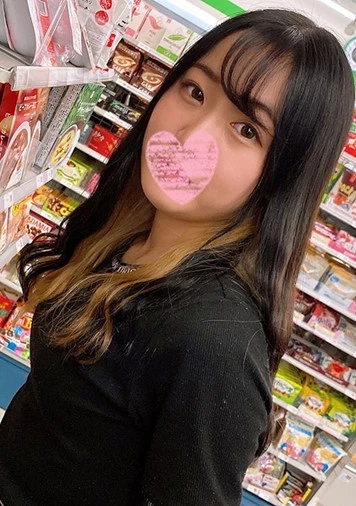 清純系のスレンダーは意外と遊び癖があるようで、誘惑されっぱなしでした。