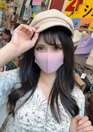 美白で巨乳のロシアンクォーター美女・・・透明感のある透き通るような美巨乳で男性器を包み込み幾度も絶頂を繰り返す淫乱ボディに連続膣内射精！！！