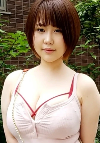 デカ乳素人 女子大生