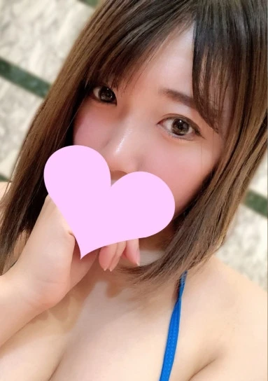 りおな21歳 H100cm巨大尻！SEXに特化した肉感ムチムチ女神ボディ！圧巻の超デカ尻にぶっかけ射精！