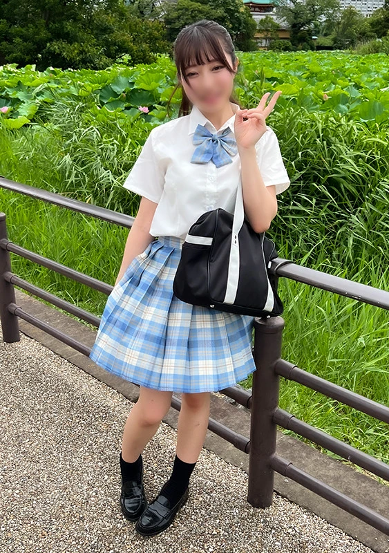 おとこを狂わす小悪魔J/ｋ・りお18歳 まん汁垂れまくり10代まんこにおじさんちんぽを生挿入 中出し2回