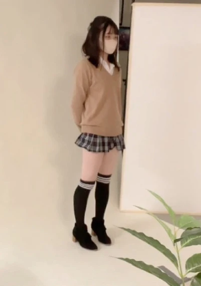 ガチ隠し撮り‼️マジもんがお好きな方にお勧めw下着撮影の募集でやってきた学生さんに交渉して中出しできたwww