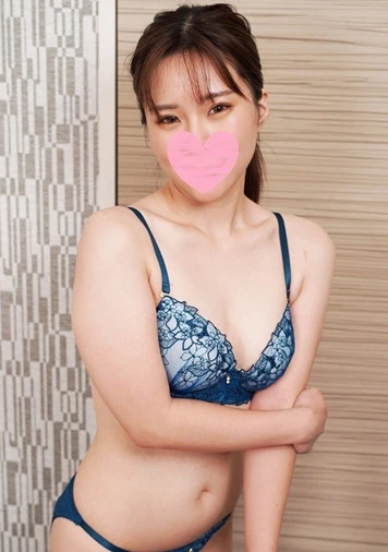 【無修正】おっとりなのにドエロい色気を醸し出すメンエスお姉さん。ヌルヌル四つん這い手コキと美尻コキでチンポに極上の癒しを与える天使。鬼勃起チンポの豪快ピストンで子宮破壊の全力生中出し！