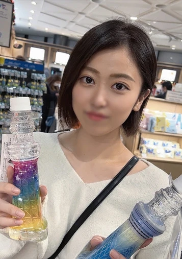 【無修正】王淋級に方言がキツい初めて東京に来た乳輪デカい巨乳な女子大生！！世間知らずな従順なJDをノーブラで連れ回し最後はホテルに押し入り2回中出し！！