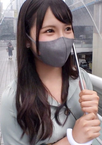 マジ軟派、初撮。 1868 渋谷に買い物に来てたJDをナンパしてホテルIN！押しの弱さに付け込んで流されSEX！推定E～Fカップの美巨乳&自ら腰を打ち付ける騎乗位ピストン！恥ずかしがりだけどHはお好き♪