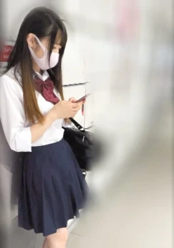 塩対応の生意気J○に中出し！！スマホ片手におじさんチ○ポでイカサれまくる未○年とのパパ活記録
