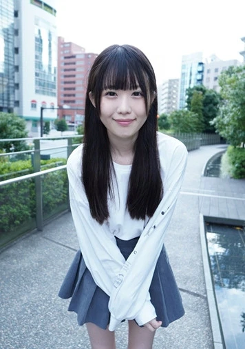 【無修正】男の人2人とするの初めてです…スク水の合法□リちゃんにおっさん2人分の特濃ミルクをダブル注入まんぴ～す