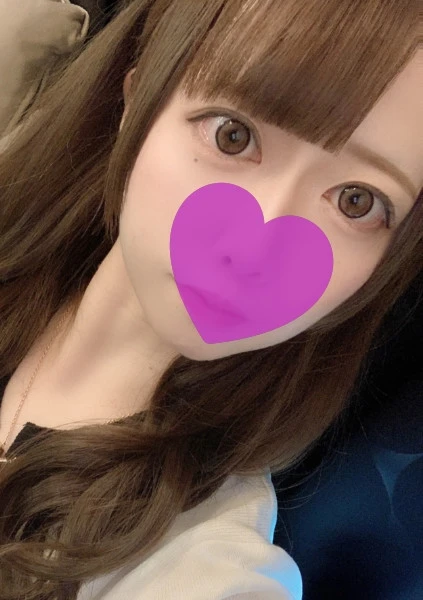 女性専用オイルマッサージサロン隠し撮り：天然薄毛おま○この逸材　あやなちゃん19歳　４K高画質版