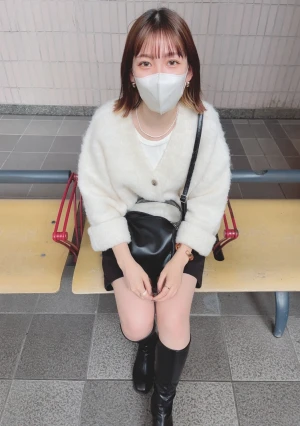 経験人数ではなく、SEXの回数が２回という信じられない可愛い女の子！！世の中、まだまだこんな女性がいるんですね、そんな彼女にタップリ中出しした一部始終！！