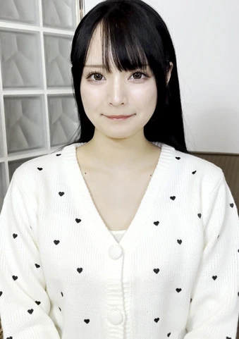 【無】透き通るような色白美巨乳♪容姿端麗美しいお顔立ちの美女☆生中出しプレスで欲しがりパイパンま〇こから溢れ出る精子。