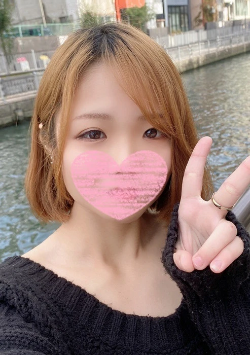 【顔晒し/中出し/精子ごっくん】旅行で見知らぬ男とハメを外す若妻に無責任に中出しして精子も飲ませてあげた。