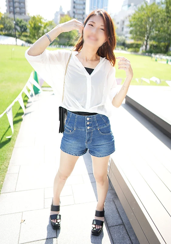 【Bカップ・神スタイルちっぱい娘・中出し＆顔射】ちゆちゃん 23歳 笑顔が鬼きゃわ 『超絶陽キャ』スレンダーOLと昼からホテルで濃厚おせっせ