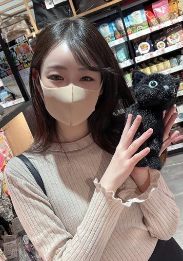 【無修正】猫カフェで働く押しに弱そうなスレンダーJDにそそり勃つ僕の性器を咥えられ気持ち良すぎて予定外の口内射精！！さらにその後生中出し！！！