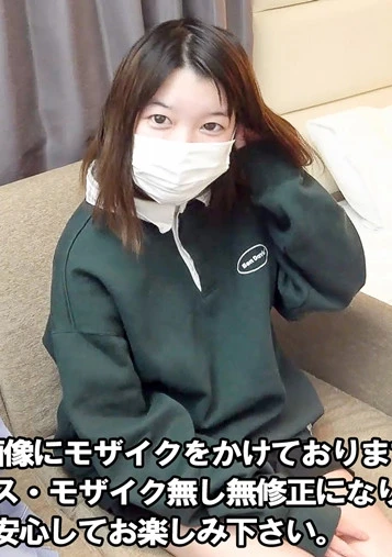 【4P】【乱交】【潮吹き】【W中出し】ウチの成績の悪い若い女性新人が極上スレンダー巨乳で上京一年目の純朴ロ・理フェイス娘をスカウトしてきました