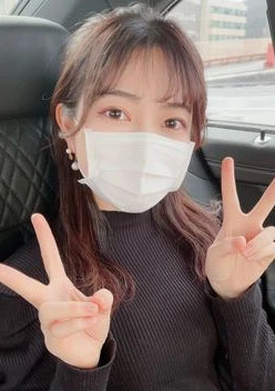 公立女子大、２０歳、素人美女の初車フェラチオ、可愛いルックスから想像もつかないフェラテク、ノーハンドで射精させてしまいます。最後はゴッくんさせました