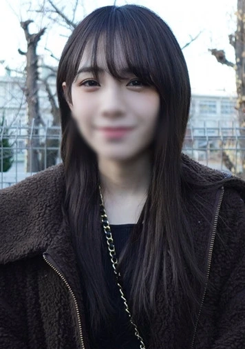 【無修正】車フェラ＆車ハメ♡デカクリ美〇女のまんこをテープでおっぴろげてバイブ潮吹き＆背面中出し