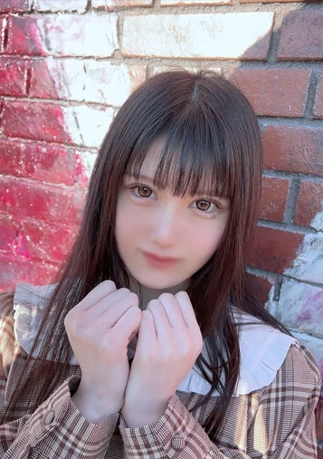 【無修正】保育園では心優しい人気の美人先生をひとけの無い路上で肉棒を・・・心の底から絶頂を感じまくる淫らな美白の裸体に連続膣内射精！！