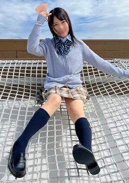 【降臨・性欲モンスター】ちっぱい＆デカ尻 美●女 もえかちゃん18歳 天使の笑顔でおちんぽシコシコ 10代まんこに大量射精