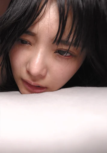 人気ライブチャットのあの子　アイドル級美女のハメ撮り流出