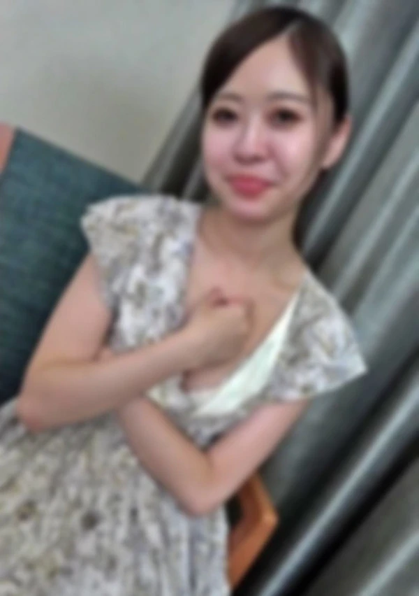女子医大生の色白美人スレンダー。インテリなお嬢様は乃木坂４６の白石麻衣のような美しさと輝きを放つ。経験人数１人の奇跡の天使に大量中出し。