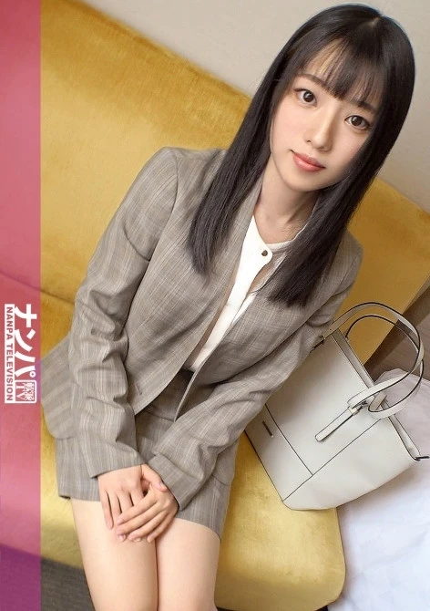 マジ軟派、初撮。 1892 『本当はグイグイ来る男のヒトが好きで…///』休憩中の清楚OLは押しに弱くてM器質なムッツリ系！男優に迫られると断れず仕事中にSEX！ツルンツルンの美尻に目が釘付け！！