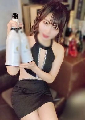 キャバ嬢枕で中出し。趣味ハメ撮りを内緒で公開。奨学金返済のため真面目な看護師が夜の世界へ