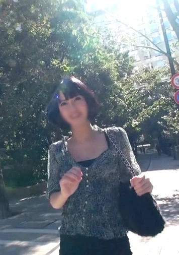 【神カワ★再降臨】ことみ♪久々に再会した神カワ娘ちゃんがいい感じに熟してました！車内フェラ→ホテルで手縛りプレイ♪ハメまくり！とろとろアヘ顔【おまけ付き】