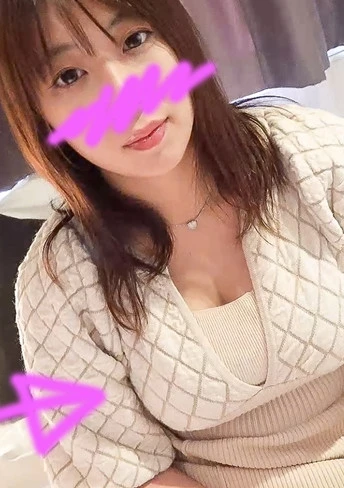 Fカップ巨乳の小児科看護師さん。愛犬の治療費の為に2度目の顔晒しハメ撮りで肉棒２本を次々挿入で連続射精