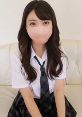 【販売終了】【えりかちゃん最新作発売直前記念】えりかちゃん初ごっくん！可愛い顔が精子で大変なことになってます！