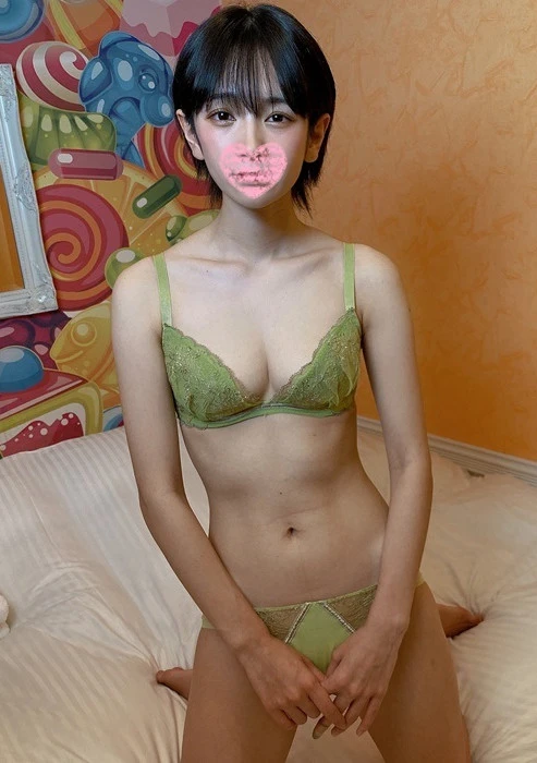 【ショートカット、デカクリ/カメラマン有り撮影】感度抜群のショートカット黒髪美**玩具を壊れるほど遊んで中出しした動画を流出する。