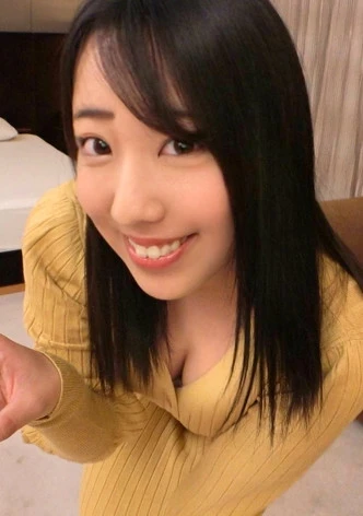 1年間彼氏がおらずエッチもできず欲求を溜めてきた駅弁販売員、久しぶりのチ○ポに大喜びでしゃぶりつき、バックで絶叫イキ！ 応募素人、初AV撮影 315