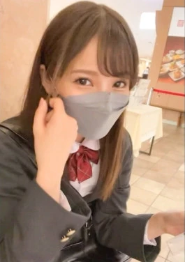 育ちの良さを感じさせる制服美少女のプライベートハメ撮りが流出！！清楚な見た目に騙される卑猥なテクの連続に暴発必至！！